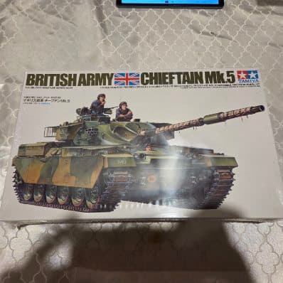 Tamiya Chieftain Mark 5 - 1:35 Scale Model Kit