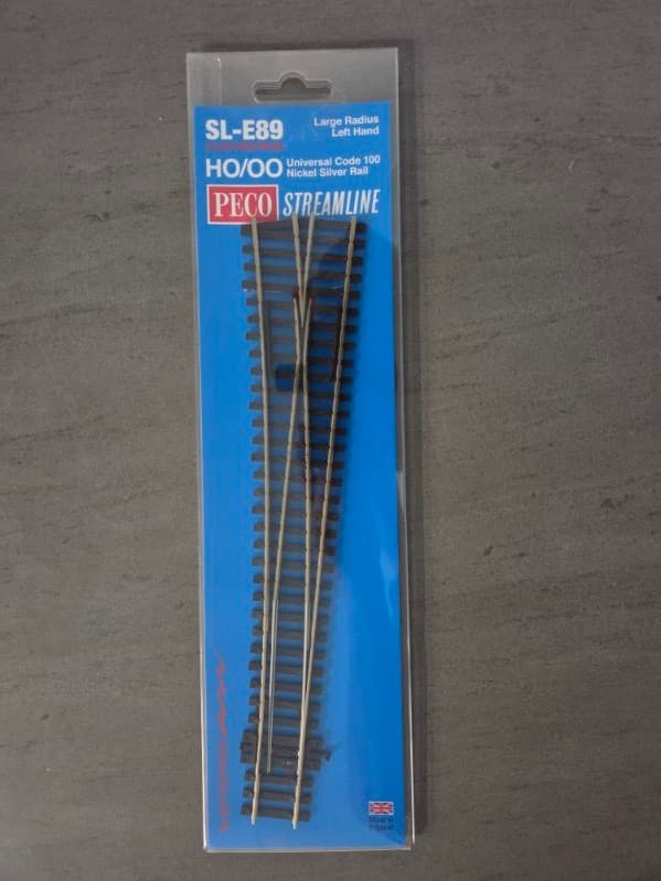 PECO HO Scale Large Radius Point - Code 100 SLE-89