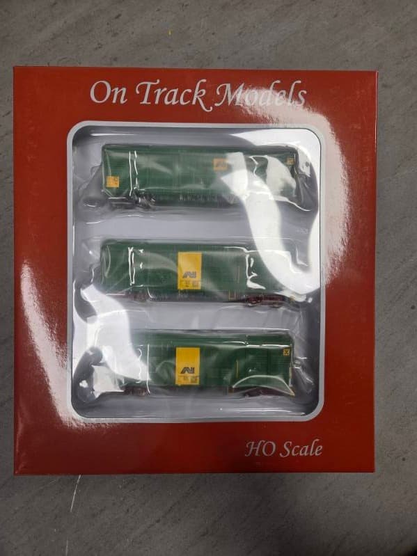 On Track Models HO Scale Australian National Livestock Wagon - Three Pack thumbnail