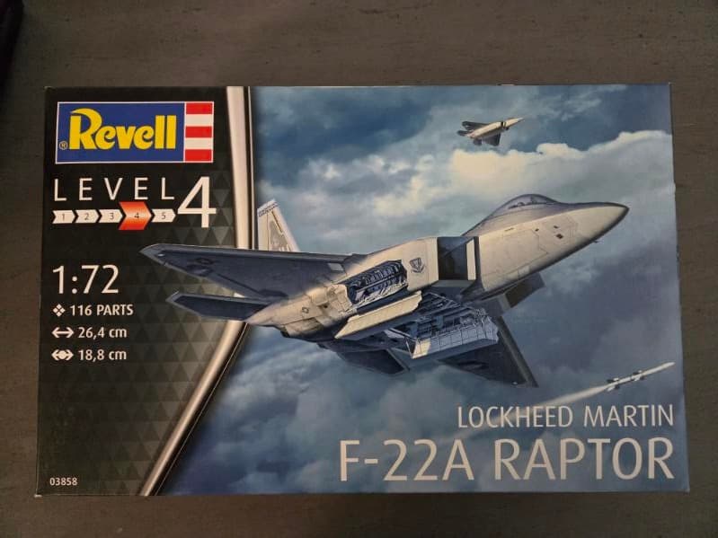 Revell Lockheed Martin F22A Raptor - 1:72 Scale Model Kit