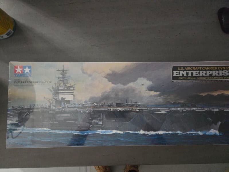 Revell USS Enterprise - 1:350 Scale Model Kit