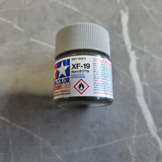 Tamiya XF-19 Sky Grey Paint