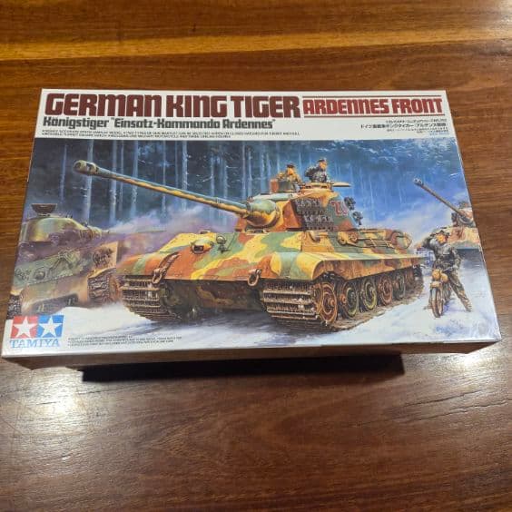 Tamiya German King Tiger - 1:35 Scale Model Kit