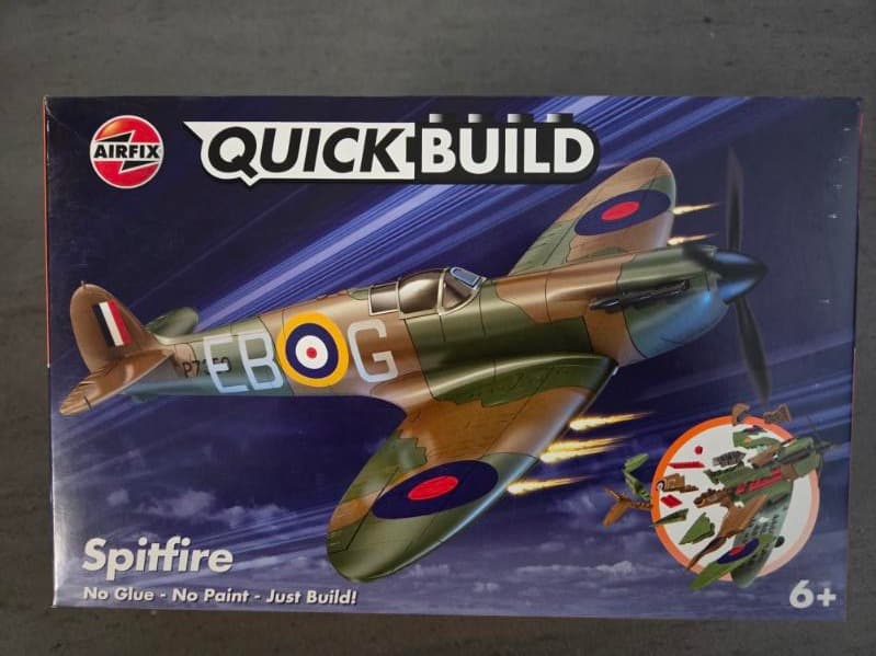 Airfix Spitfire Quick Build Block Kit